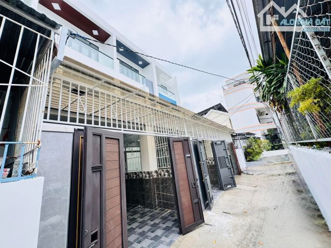 Cần bán căn nhà vừa mới hoàn thiện xong nằm tại phường Vĩnh Hải. - 1