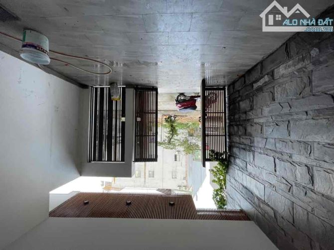 NHÀ 3 MÊ SIÊU ĐẸP KĐT NAM VIỆT Á - GẦN SÔNG MÁT MẼ QUANH NĂM - GIÁ CHỈ 5 TỶ X - 1