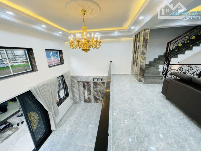 NHÀ MỚI ĐẸP 4 TẦNG - NGUYỄN VĂN QUỲ Q7- NGANG GẦN 6MX10M CHỈ NHỈNH 6 TỶ - 1