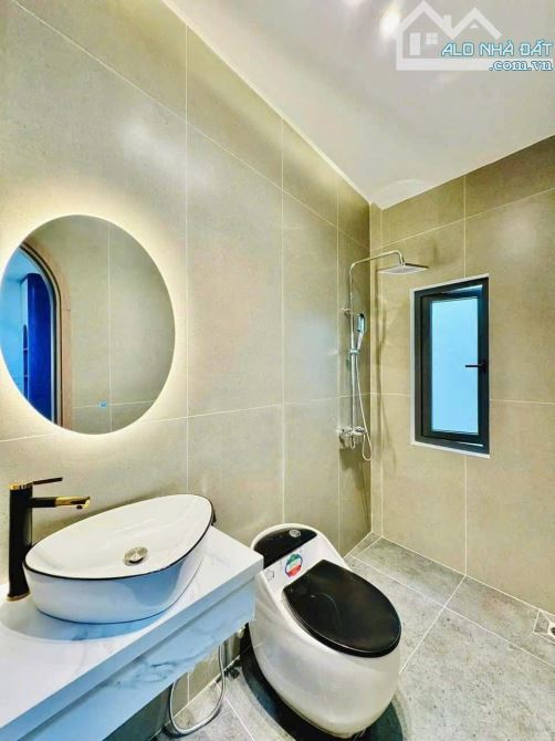 Nhà Nguyên Căn Full Nội Thất🆘Nguyễn Văn Lượng P 10🆘4x16m 4 Lầu 5pn 5wc🆘25 Triệu - 18