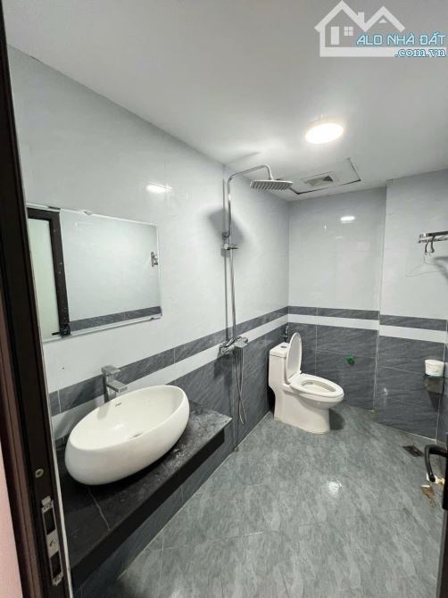 Bán Nhà 5 tầng văn phú Hà Đông , gần phố , gần ô tô - 2