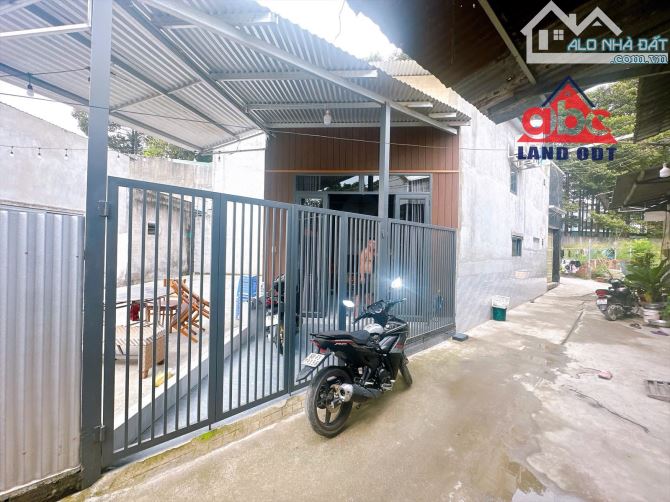 Sc226 **BÁN NHÀ GÁC LỬNG GIÁ RẺ - CHỈ 820 TRIỆU!!** 🏡 **Thông tin căn nhà:** - **Giá:** 8 - 2