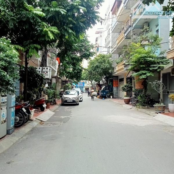 BÁN NHÀ CHIẾN THẮNG VĂN QUÁN HÀ ĐÔNG, PHÂN LÔ OTO TRÁNH KINH DOANH, 5TẦNG MT4M; GIÁ 13.XTỶ - 2