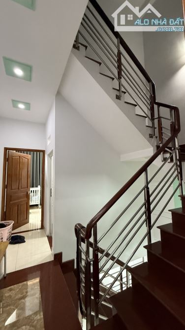 Bán nhà Tô Hiến Thành Quận 10,hẻm Ô Tô 4x15 3 tầng chỉ 6.5 tỷ. - 2