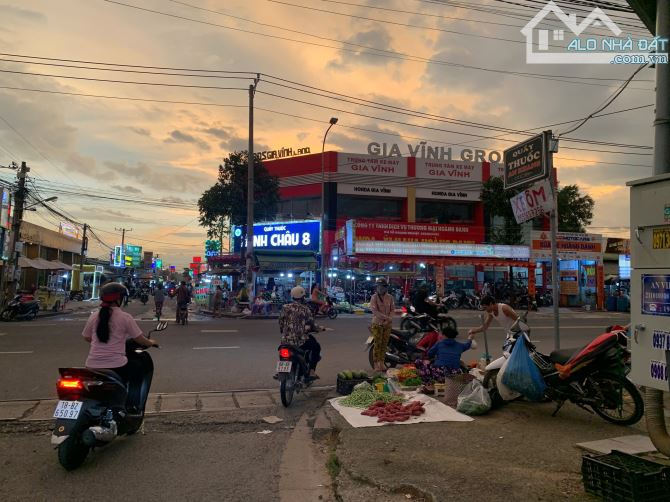 Tôi đang có lô đất phù hợp làm quán ăn và coffee ở chợ An Viễn ,DT 86,8 , SHR thổ cư - 2