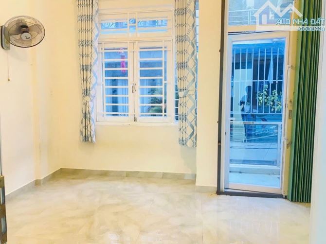 35M2 - 2 Tầng BTCT - Nở Hậu Tài Lộc - Đường 3M Thông - 2