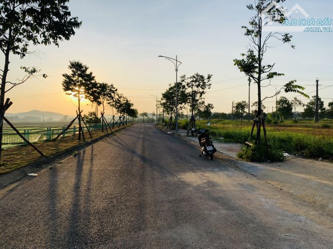 ☀️BÁN LÔ GẦN CỔNG 200m Khu VSIP Quảng Ngãi - DT: 6x21m - 𝐆𝐢á: 1 𝐓ỷ 1xx - 3