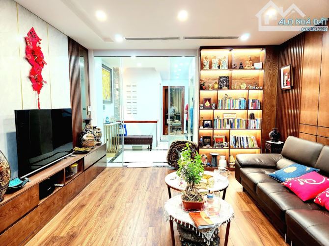 Phân lô Thịnh Liệt, Gara ô tô, kinh doanh, Hoàng Mai, DT 60m2 - Mặt tiền 5.6m, Nhỉnh 10 tỷ - 3