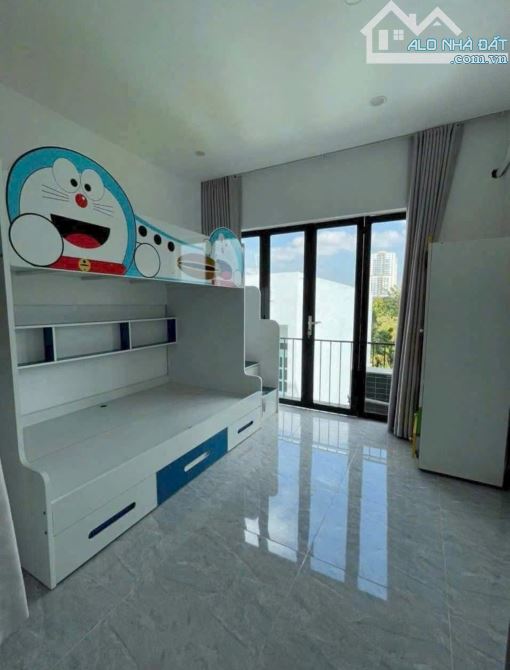 Bán Nhà View Sông KDC Phạm Hữu Lầu, P.Phú Mỹ, Quận 7 - 5m x 18m - Xe Hơi Đậu Trong Nhà - 3