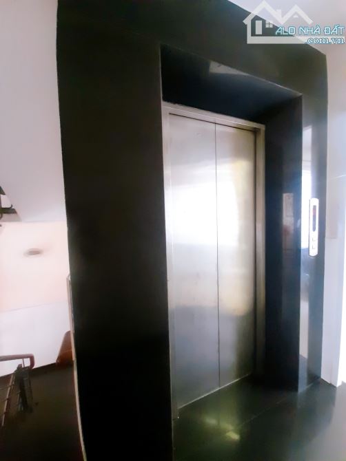 Mặt tiền 6 lầu phường 2 Tân Bình, 4.6x27m, có thang máy, ngộp bank - 3