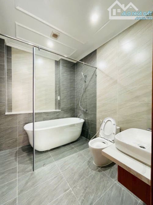 Bán nhà mới xây Quang Trung, 5 tầng, xe hơi ngủ nhà, 4,2x15m, 4PN full nội thất giá 9 tỷ - 5