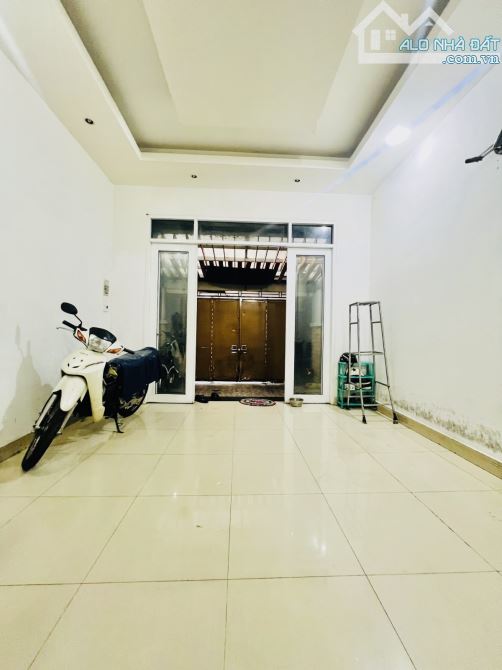 📌VIP📌DIỆP MINH CHÂU - MT HẺM THÔNG 8m K. Doanh tốt - 9.x tỷ - 72 m2 - 4 tầng hoàn công. - 5