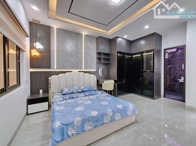 🏠 DỊCH VỌNG HẬU - PHÂN LÔ - Ô TÔ TRÁNH - VỈA HÈ RỘNG - 5