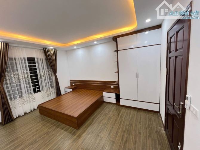 Bán Nhà 5 tầng văn phú Hà Đông , gần phố , gần ô tô - 7