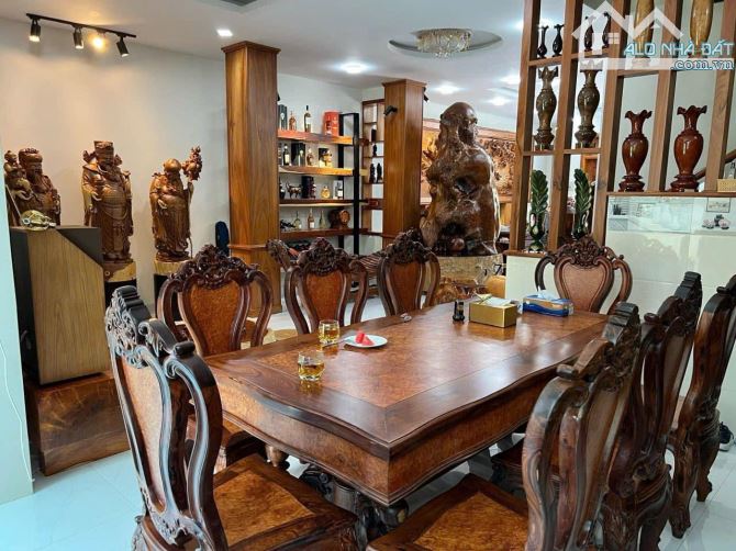 Cần Bán nhanh biệt thự Vĩnh Điềm Trung B, Nha Trang xây thành 2 căn riêng biệt ,Ngang14m - 7