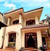 Villa Phú Nhuận, 12 x 25m, CN 255m2, 2 tầng, gần ngã 4 Phú Nhuận, 52 tỷ TL