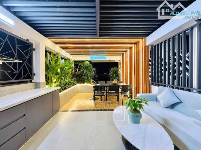 Bán nhà HXH 6 tầng TM DTSD360M2 ngang 4m, Hẻm 8M Lê Văn Thọ gần Cv Làng Hoa chỉ 14.2 tỷ