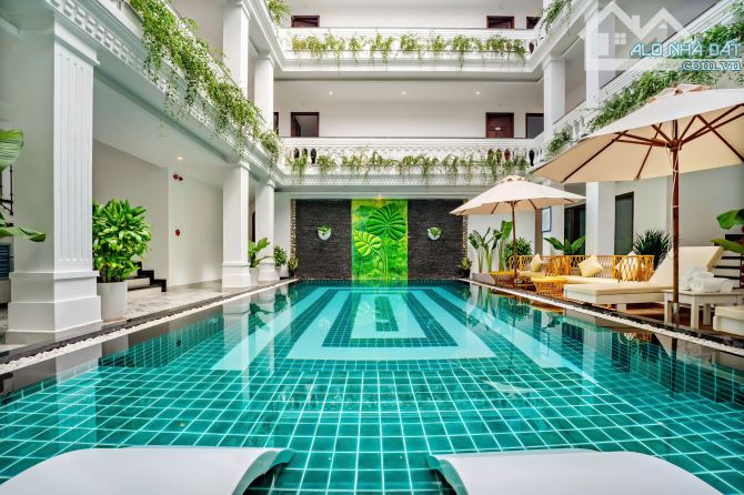 ♣ Khách Sạn Trung Tâm Hội An, 600m2, Nhà Hàng + Spa + Hồ Bơi, 39 tỷ