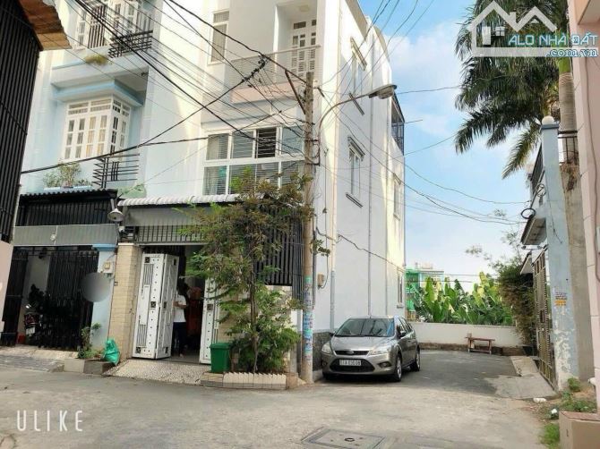 Nhà 3 lầu 3PN can Góc 2 MT đường 5 TNP B giá rẻ sổ riêng