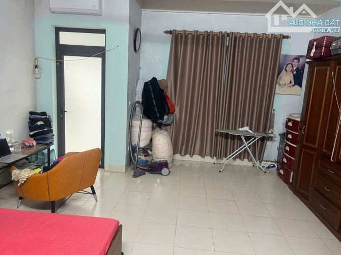 Nhà đẹp quá, Yên Nghĩa - Hà Đông, DT 49m, 5 tầng, giá 4.9 tỷ, Oto tránh, ngõ thông an sinh
