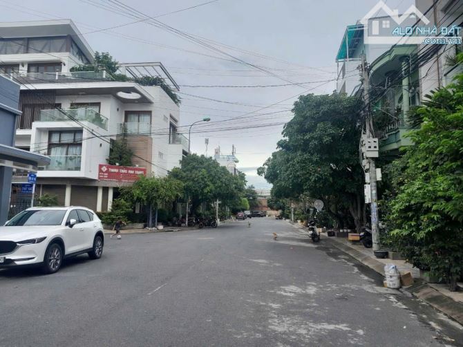 Bán nhà mặt tiền Đặng Huy Trứ Vĩnh Nguyên Nha Trang 6tỷ750