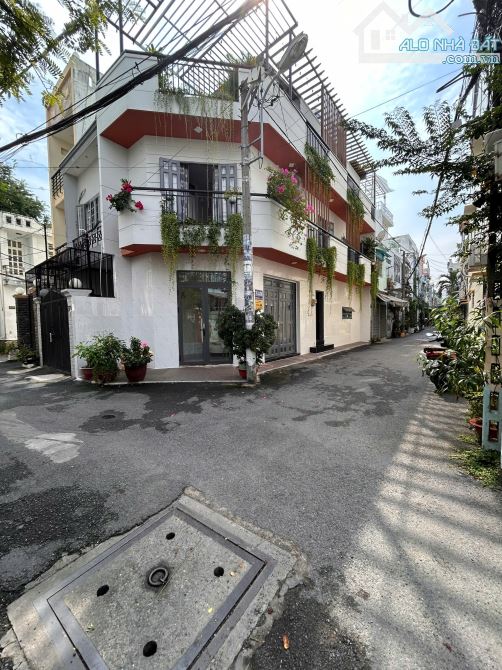 Nhà lô góc hẻm xe hơi 1 trục Nguyễn Văn Khối P9 - 5,7 tỷ
