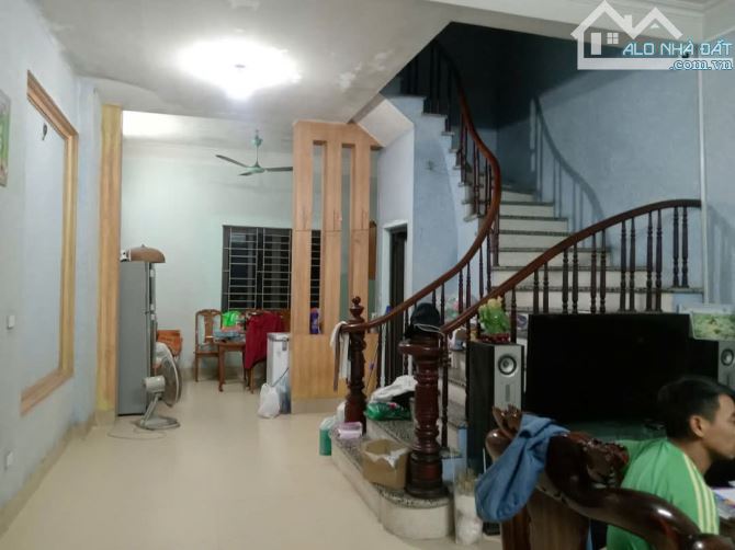 Nhà đẹp quá, Yên Nghĩa - Hà Đông, DT 49m, 5 tầng, giá 4.9 tỷ, Oto tránh, ngõ thông an sinh - 1