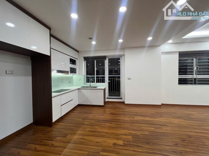 Bán căn hộ CTM 139 Cầu Giấy 118m2 3PN 2VS 7,99tỷ Full nội thất - 1
