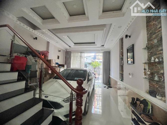 Bán nhà mặt tiền P15 Tân Bình gần Nguyễn Phúc Chu 5 x14m, 4 tầng nhỉnh 10 tỷ - 1