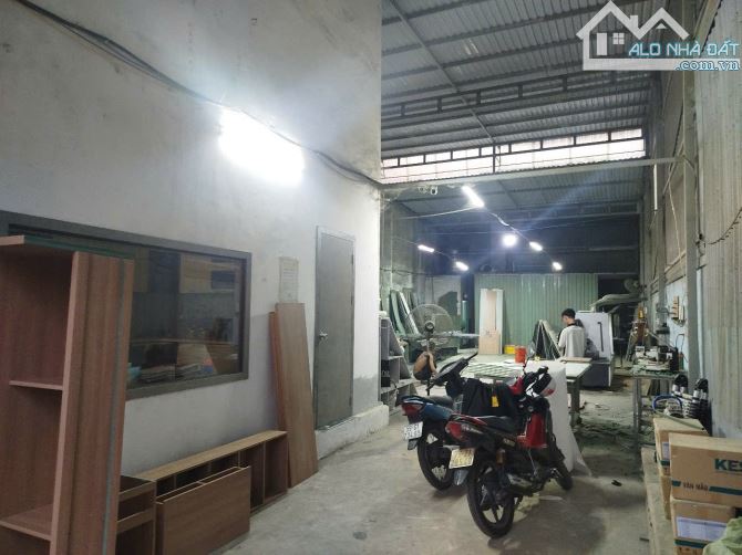 BÁN XƯỞNG MẶT TIỀN Ở XTT -HÓC MÔN. - 1