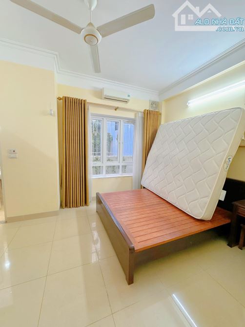 APARTMENT NHẬT CHIÊU VIEW HỒ TÂY CỰC ĐỈNH, 70m 7 TẦNG, 12 CĂN HỘ CHO THUÊ 75TR/T, GIÁ 28TỶ - 16