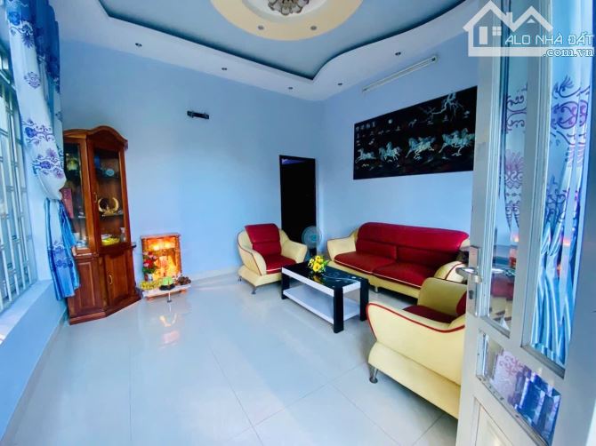 NHÀ MÁI THÁI SIÊU ĐẸP GIÁ RẺ - 177m2 - 4PN - HXH - HÀ HUY GIÁP - Q12 - CHỈ 4.99 Tỷ - 2