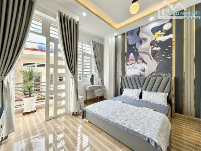 NHÀ MỚI 3 TẦNG - HẺM XE HƠI 1 SẸC - KINH DOANH SẦM UẤT - 2