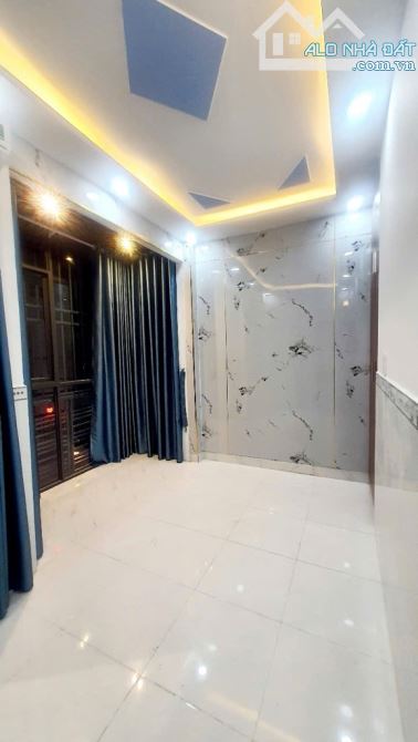 gần parc mall ,quận 8 ,2 tầng, 4,3m x8m ,hẻm ba gác ,nhỉnh 3,x tỷ - 2