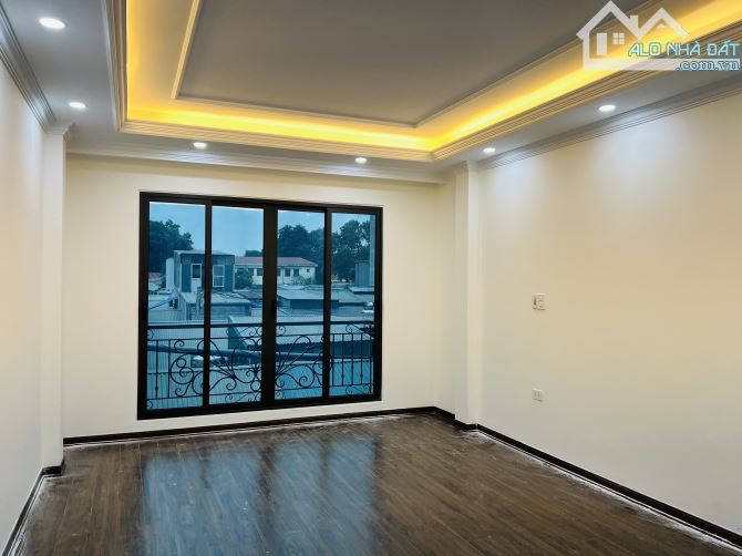 Bán nhà đẹp long lanh Hồ Tùng Mậu, 7 tầng thang máy, thông sàn, 45m2 chỉ 13.5 tỷ - 2