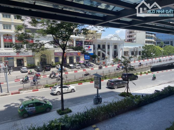 Cho thuê văn phòng tòa nhà Green Diamond giá tốt DT 370m2 - 3