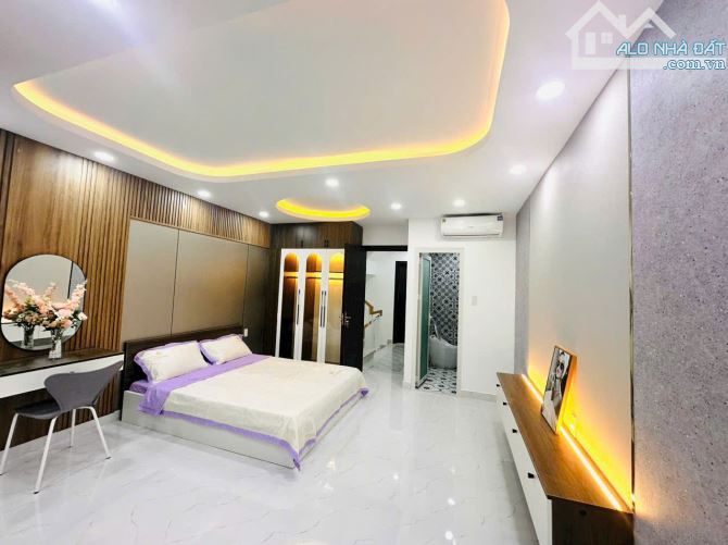 BÁN NHÀ QUẬN ĐỐNG ĐA, PHỐ TÔN ĐỨC THẮNG 40M2, CÁCH PHỐ 30M. TẶNG HẾT NỘI THẤT, GIÁ 6.6 TỶ. - 3