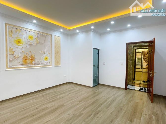 BÁN NHÀ ĐÀO TẤN - BA ĐÌNH 40M2*4.5M*6T  NHÀ MỚI THANG MÁY, GIÁ 8 TỶ, GẦN MẶT PHỐ GẦN OTO - 4