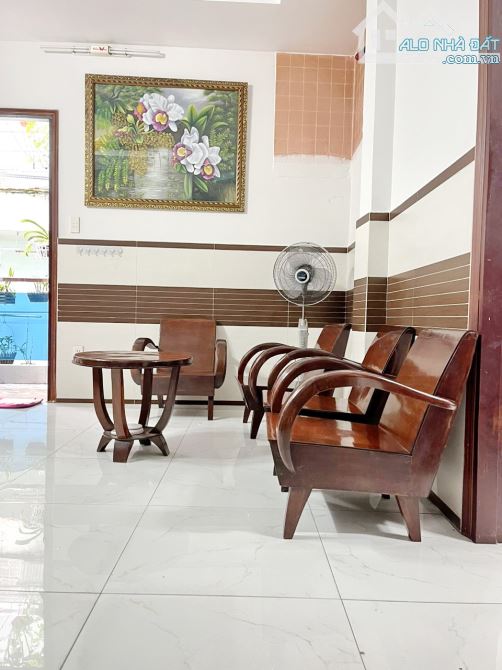 Bán nhà 3 lầu gần hẻm xe hơi 219 đường Dương Bá Trạc P.1 Quận 8 - 4