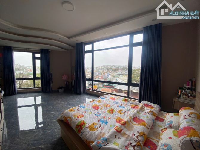 Nhà Hẻm 5m Đường Thông Thiên Học. P2. 98m2. 5 Tầng. 6PN. View Thoáng. Giá 10,3 Tỷ TL - 5