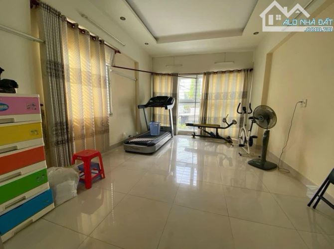 Nhà 3 lầu 3PN can Góc 2 MT đường 5 TNP B giá rẻ sổ riêng - 5
