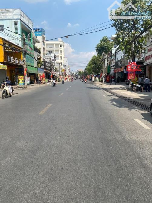 BÁN NHÀ 2 LẦU MẶT TIỀN PHẠM VĂN THUẬN TP.BIÊN HÒA ĐỒNG NAI   👉Nhà vị trí đẹp - 5