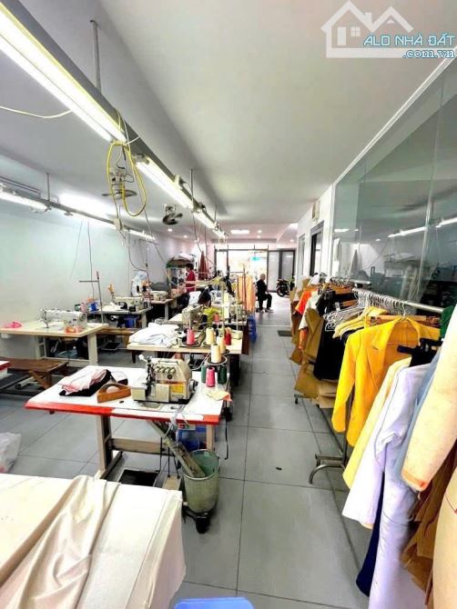 NGỘP gấp bán TÒA NHÀ 8 lầu HXT Phan Huy Ích ngang 12m 264m2 TN 150tr sát Emart 24 tỷ. - 5