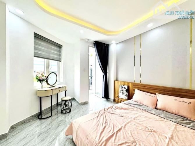 🏠Gò Vấp, Lô Góc Hxh sát Mt (ĐS2) Nguyễn Kiệm, 5 Tầng, 65m2, 6PN - Ngay Giáo xứ Hoà Bình - 7