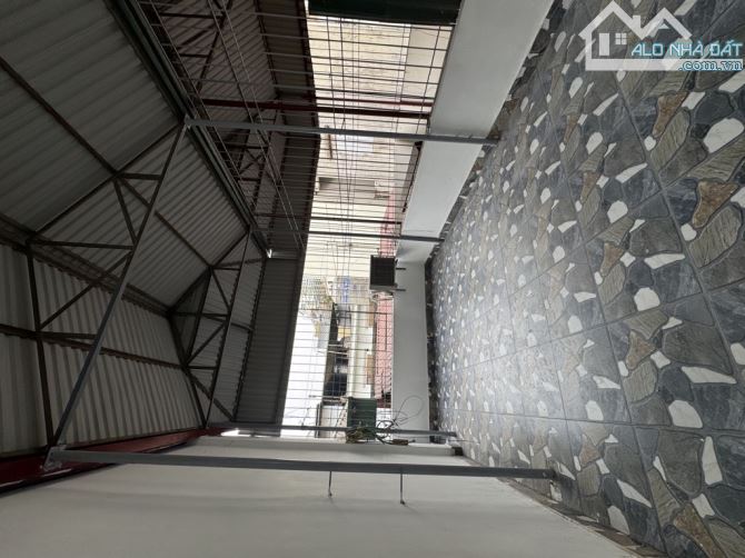 Bán nhà đẹp ngõ nông, hai thoáng trước sau đường Minh Khai, Hai Bà Trưng