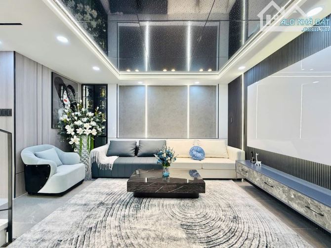 Bán nhà HXH 6 tầng TM DTSD360M2 ngang 4m, Hẻm 8M Lê Văn Thọ gần Cv Làng Hoa chỉ 14.2 tỷ - 9
