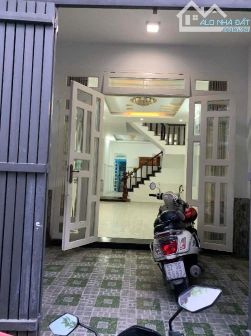 Nhà 3 tầng 2 mặt hẻm 1/ đường TÂN THỚI HIỆP 21, phường TTTH Q12, dt 68m2 (4mx17m). 5,97tỷ - 9
