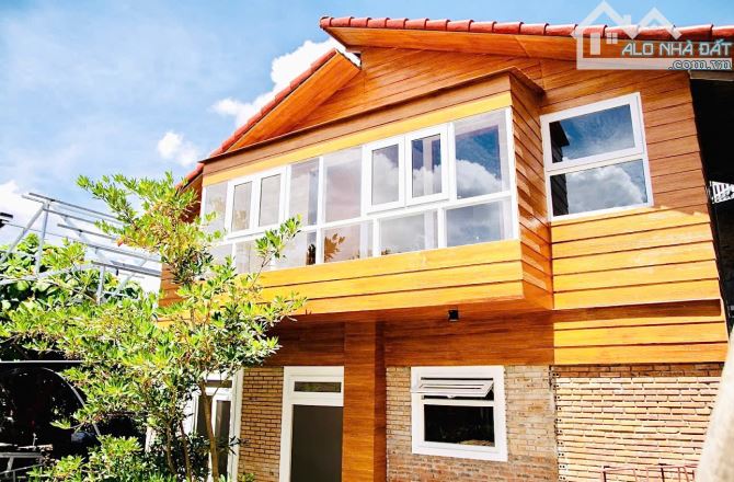MUA ĐẤT TẶNG HOMESTAY 5 PHÒNG NGỦ MẶT TIỀN TÔ HIỆU 304M GIÁ 15 TỶ
