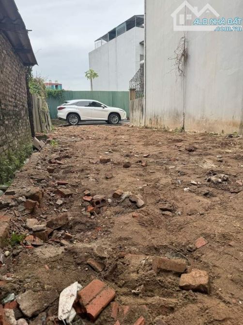Bán mảnh đất Thiết Bình, Vân Hà, Đông Anh, 68m2, ô tô tránh, 20m ra quốc lộ, nhỉnh 3 tỷ