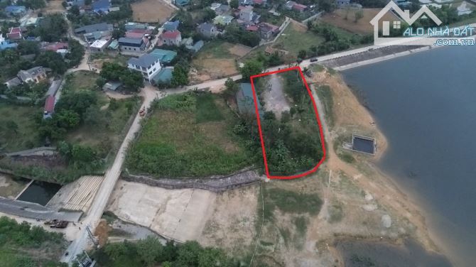 F0! BÁM HỒ ĐỒNG CHANH! LÔ GÓC! GIÁ TỐT NHẤT 1.500M2 ( 300 Ont + 1200m2 CLN) View đẹp nhất